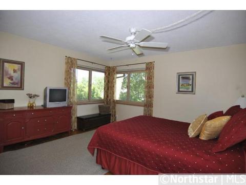 1429 Vince Trl, Eagan, MN 55121 photo 8