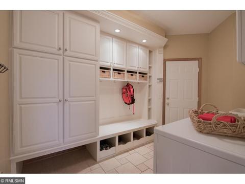 3844 Overlook Ct, Eagan, MN 55123 photo 10
