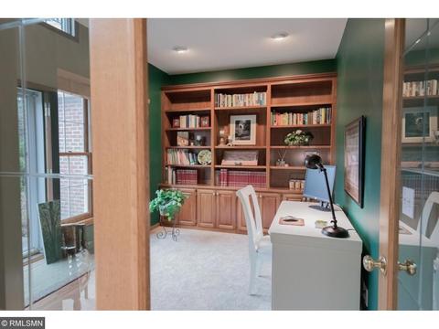 3844 Overlook Ct, Eagan, MN 55123 photo 3