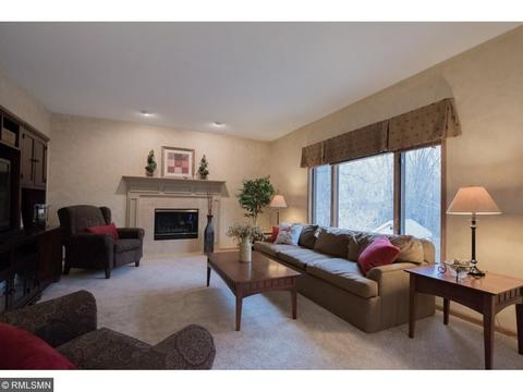 3844 Overlook Ct, Eagan, MN 55123 photo 9