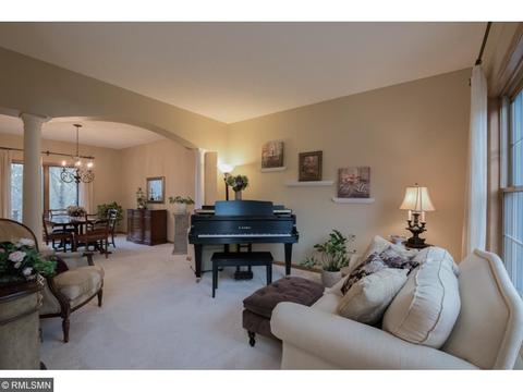 3844 Overlook Ct, Eagan, MN 55123 photo 4