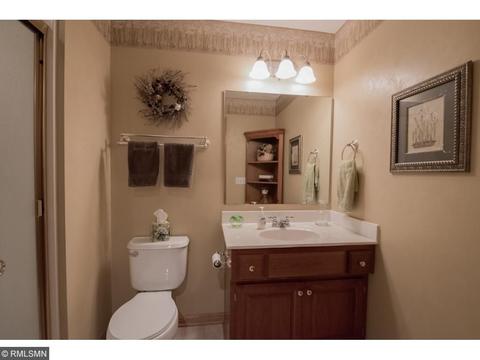 3844 Overlook Ct, Eagan, MN 55123 photo 20