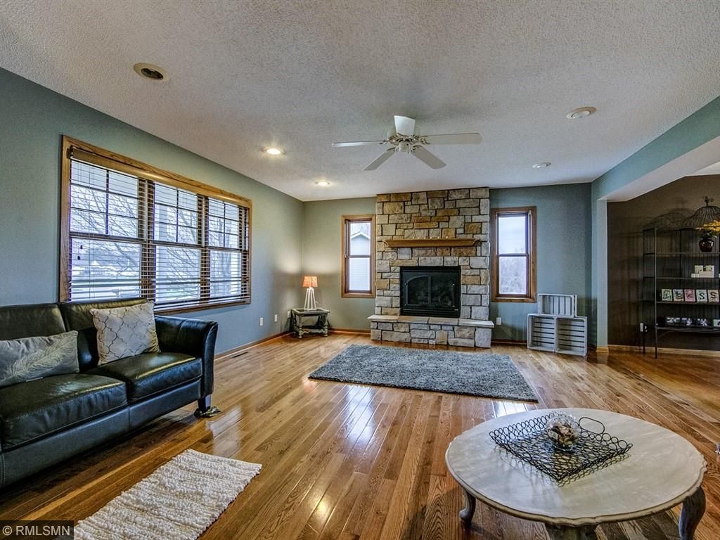 515 Summit St, Baldwin, WI 54002 photo 5