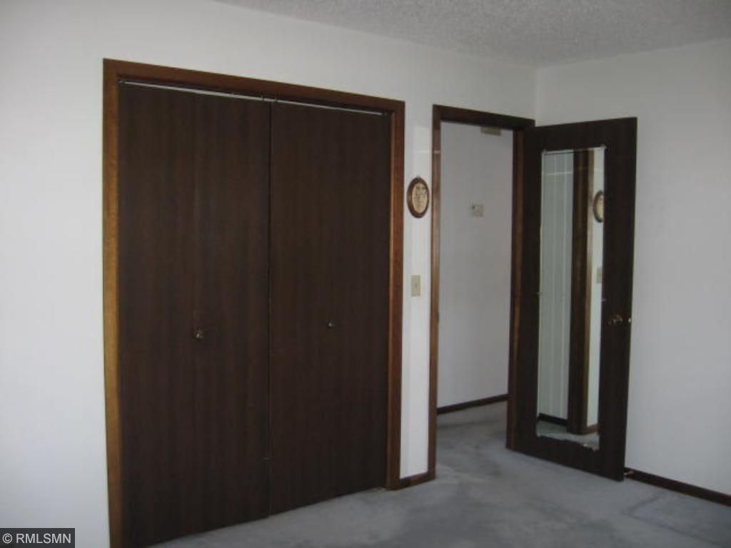2002 15th St E, Glencoe, MN 55336 photo 9