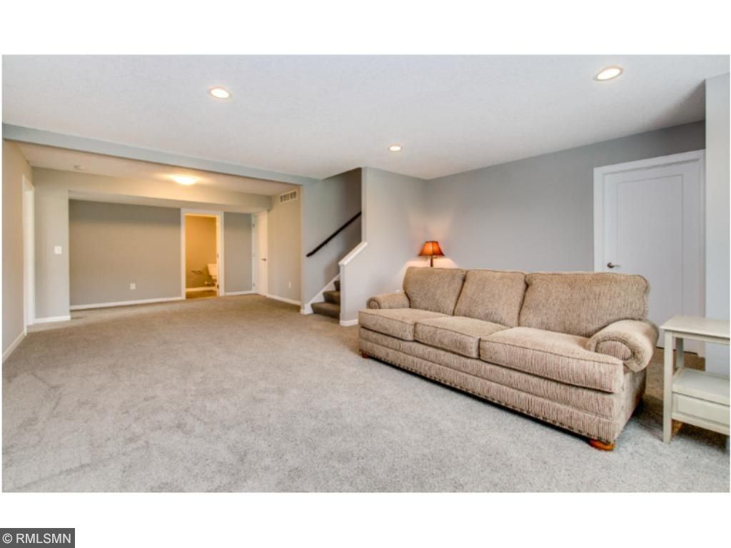 4957 Oak St, Maple Plain, MN 55359 photo 17