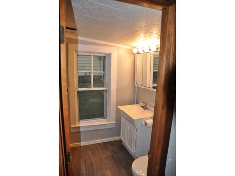 509 N 5th St, Saint Peter, MN 56082 photo 6