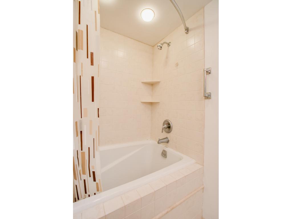 8113 Upton Ave S, Bloomington, MN 55431 photo 19