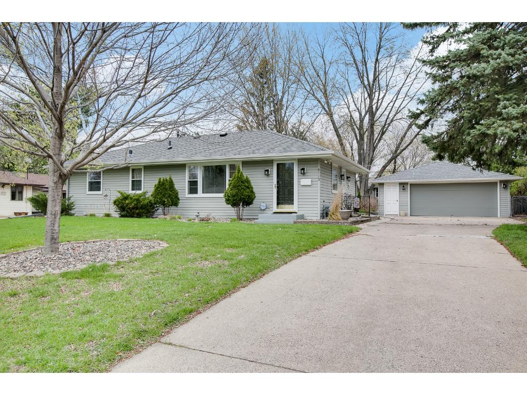 8113 Upton Ave S, Bloomington, MN 55431 photo 1