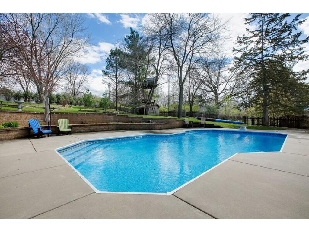 11409 Kell Rd, Bloomington, MN 55437 photo 20