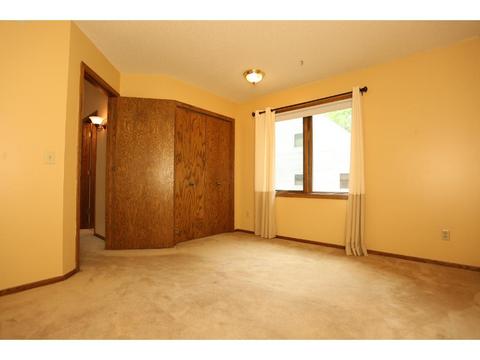 2255 James St, Eagan, MN 55122 photo 21