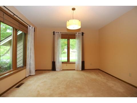2255 James St, Eagan, MN 55122 photo 15