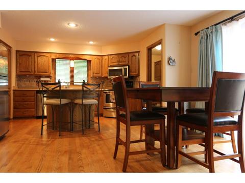 2255 James St, Eagan, MN 55122 photo 4