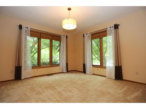 2255 James St, Eagan, MN 55122 photo 14