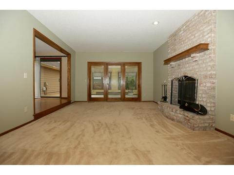 2255 James St, Eagan, MN 55122 photo 6