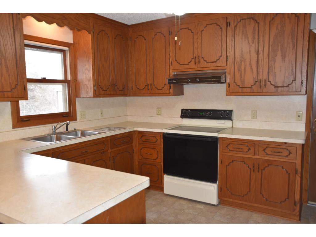 30325 Pan Dr, Cushing, MN 56443 photo 4