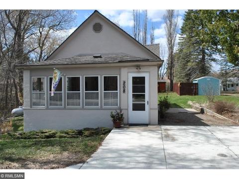 208 4th St S, Walker, MN 56484 photo 1