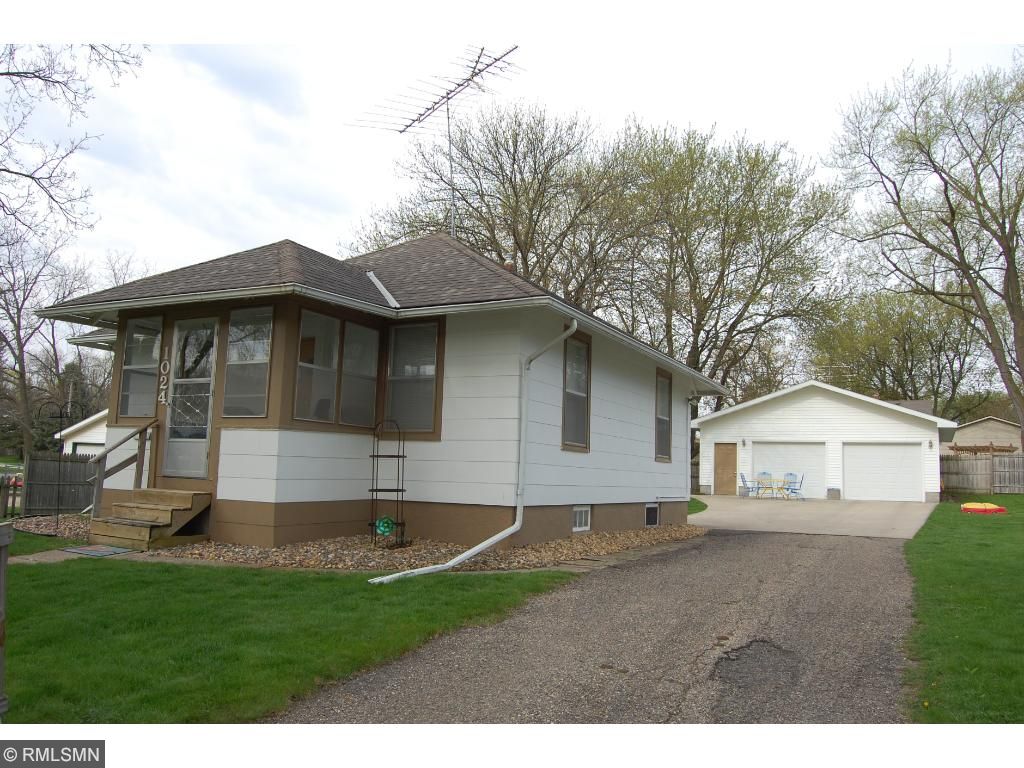 1024 6th Ave SW, Faribault, MN 55021 photo 2