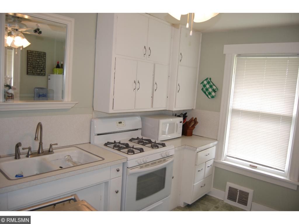 1024 6th Ave SW, Faribault, MN 55021 photo 9