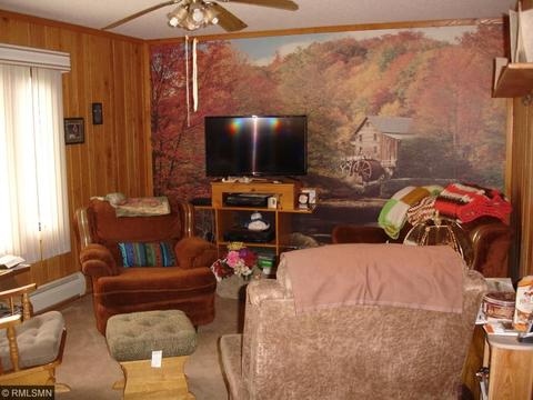 111 E 4th St E, Randall, MN 56475 photo 10