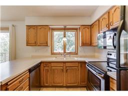 2253 Patch Cres, Red Wing, MN 55066 photo 4