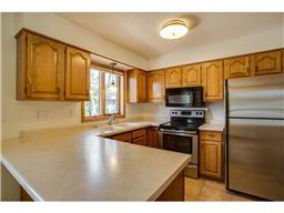 2253 Patch Cres, Red Wing, MN 55066 photo 3