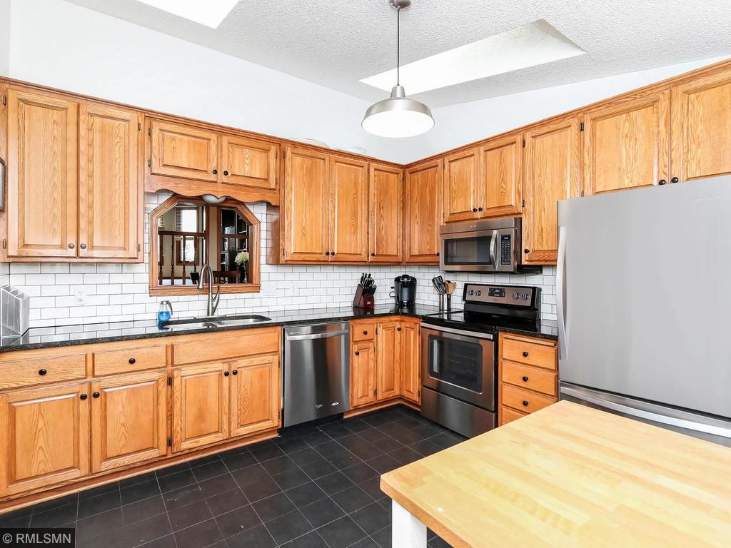 8336 116th Way N, Champlin, MN 55316 photo 5