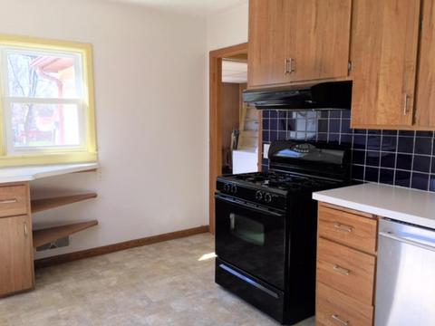 715 6th St NE, Faribault, MN 55021 photo 5