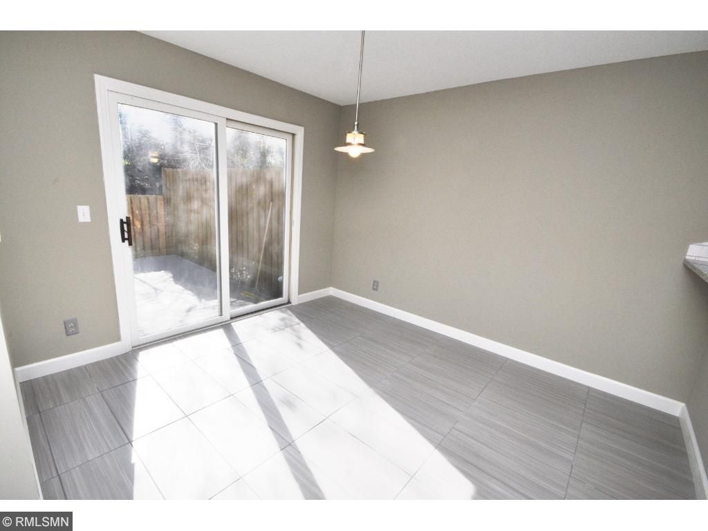 3449 Highlander Dr, Eagan, MN 55122 photo 10