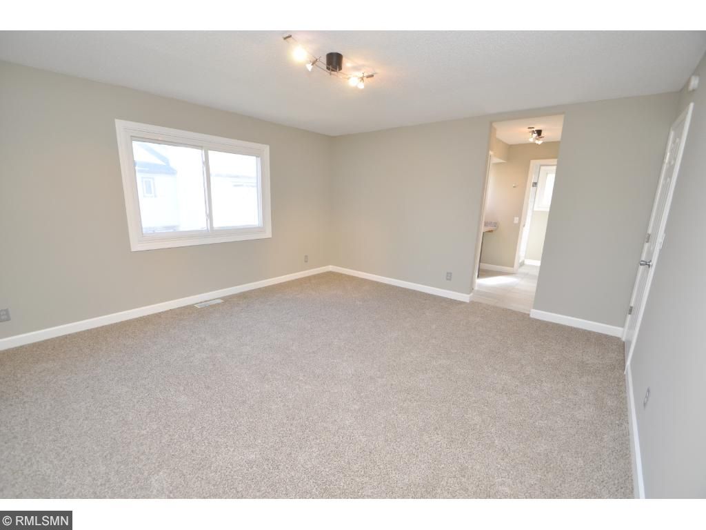 3449 Highlander Dr, Eagan, MN 55122 photo 21