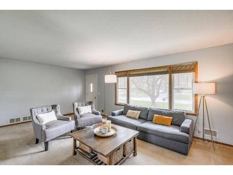 12004 Porter Dr, Champlin, MN 55316 photo 2