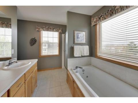 142 Creekview Ln, Loretto, MN 55357 photo 13