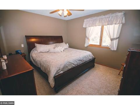 5550 Pascal St, Shoreview, MN 55126 photo 11