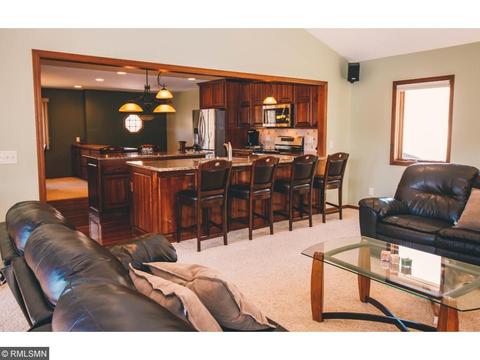 5550 Pascal St, Shoreview, MN 55126 photo 9