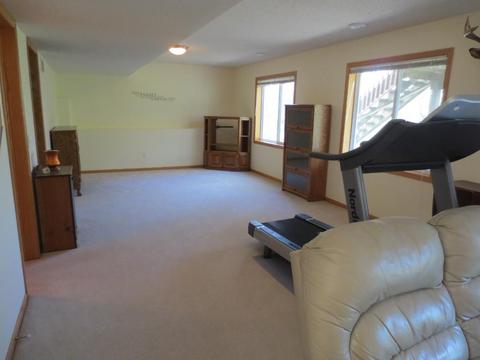 1535 Stonewood Ln, Eagan, MN 55122 photo 17