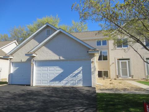 1535 Stonewood Ln, Eagan, MN 55122 photo 1