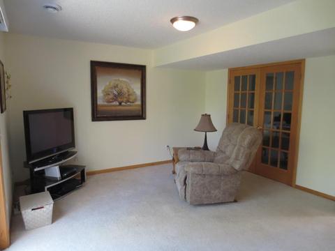 1535 Stonewood Ln, Eagan, MN 55122 photo 15