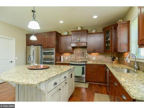 967 Monarch Trl, Eagan, MN 55123 photo 10