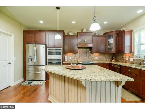 967 Monarch Trl, Eagan, MN 55123 photo 8