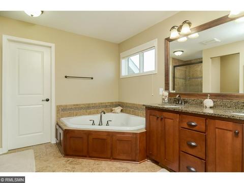 967 Monarch Trl, Eagan, MN 55123 photo 21