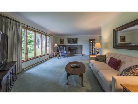 5712 Code Ave, Edina, MN 55436 photo 2