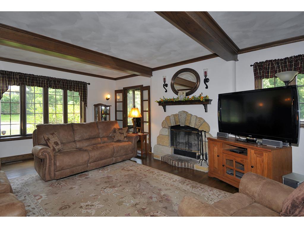 1106 Maple Ln, Faribault, MN 55021 photo 6