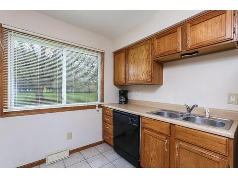 8864 Pascal Ave N, Circle Pines, MN 55014 photo 6