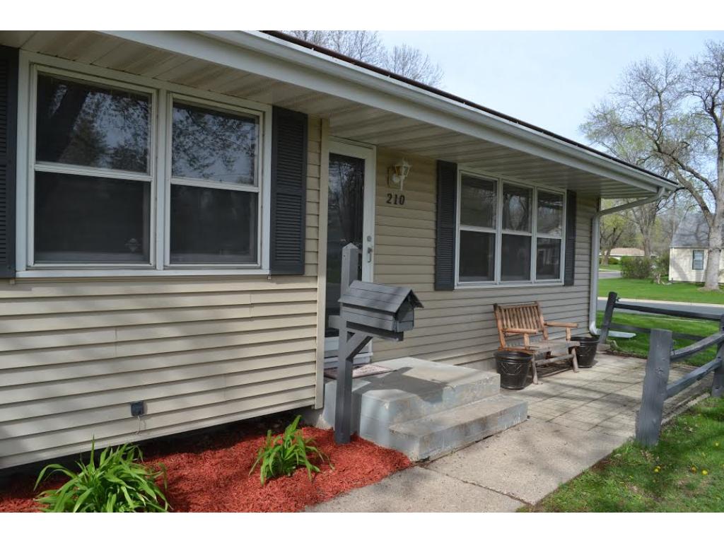 210 E 95th St, Bloomington, MN 55420 photo 2
