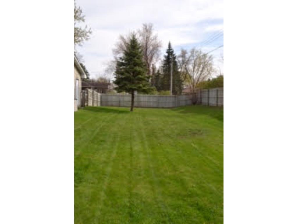 210 E 95th St, Bloomington, MN 55420 photo 23