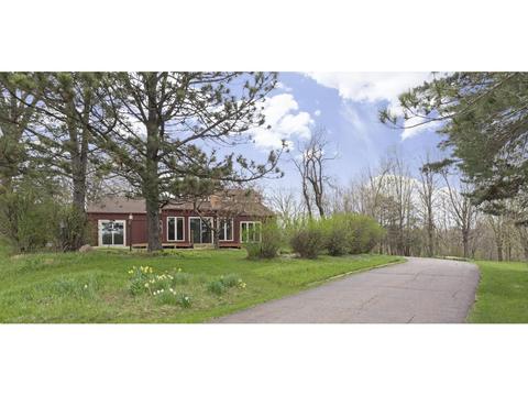 5008 90th St E, Northfield, MN 55057 photo 1