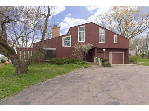 5008 90th St E, Northfield, MN 55057 photo 2