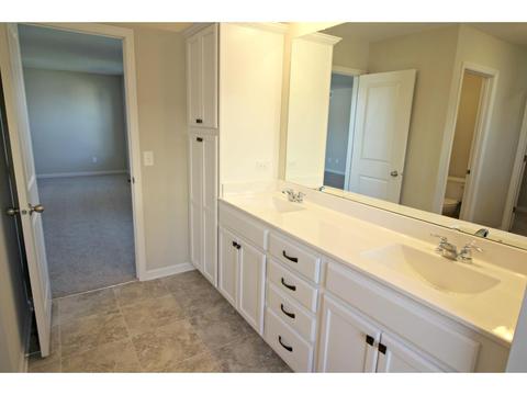 1272 Interlachen Dr, Eagan, MN 55123 photo 12