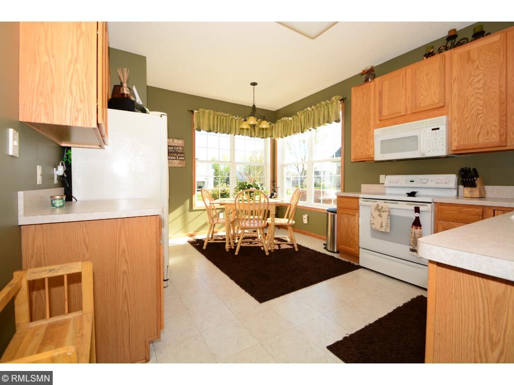 1660 Oakbrooke Way, Eagan, MN 55122 photo 3