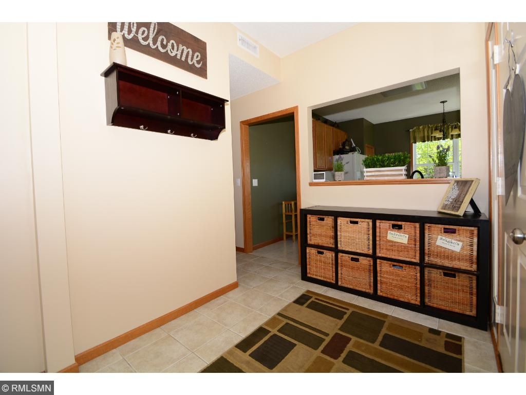 1660 Oakbrooke Way, Eagan, MN 55122 photo 2
