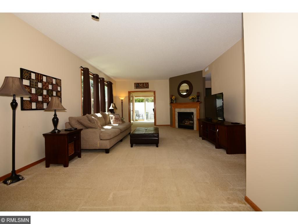 1660 Oakbrooke Way, Eagan, MN 55122 photo 7